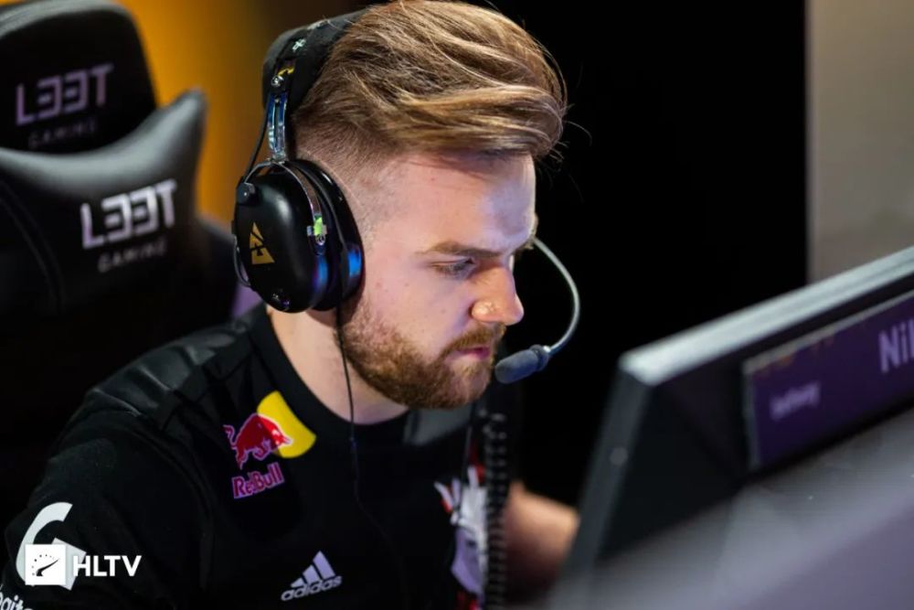 VCT CN发布XLG赛季阵容： happywei ／ VIVA ／ coconut ／ YoU ／ Rarga