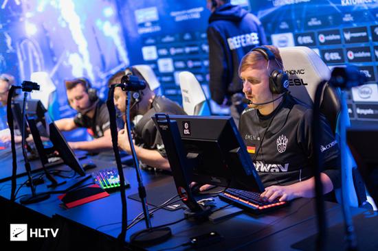 Creme Alola 击败了 Peyz 在观众中，兄弟的胜利快感轰炸了 TES3-1JDG