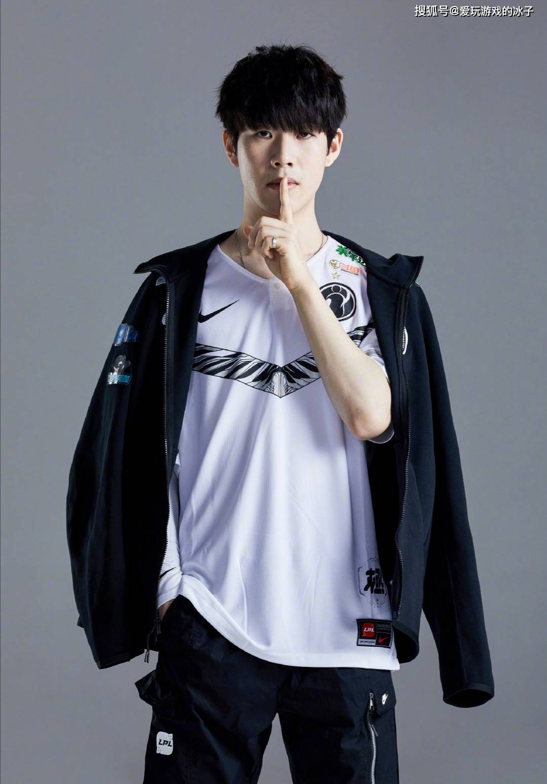 黑马故事终结者 Vitality 2-0淘汰SAW晋级总决赛